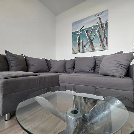 Vier Jahreszeiten 3-45 * Großenbrode