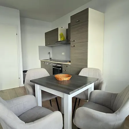 Vier Jahreszeiten 3-45 *